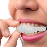 Snap on Smile Veneers - Adjustable Snap on Dentures - Smilo™