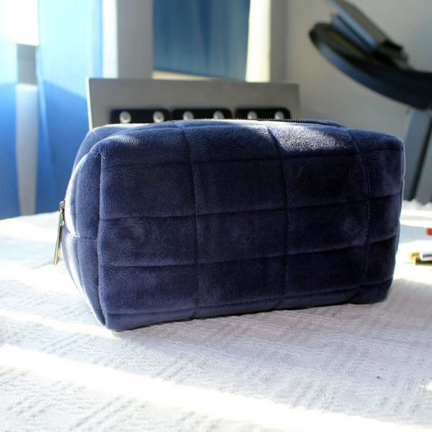 Cross-border Flannel Pillow Bag Lazy Cosmetic Bag Ins Japanese Style High-value Large-capacity Storage Stationery Box Toiletry Bag