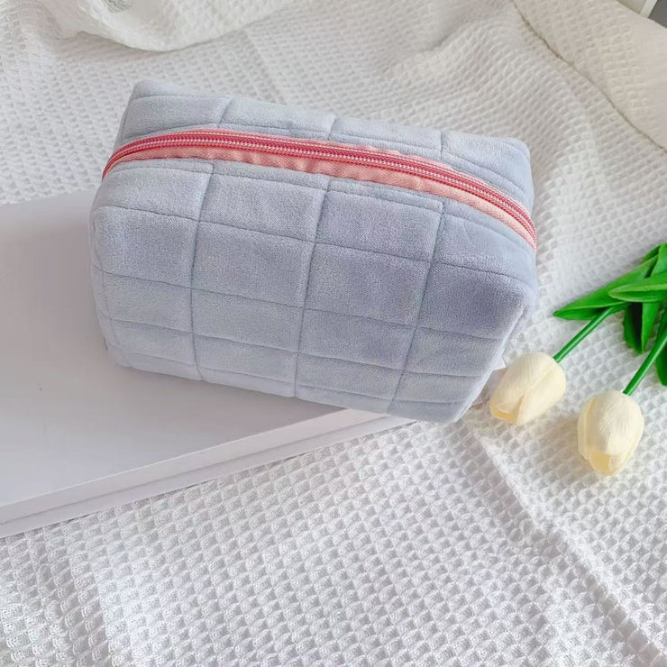 Cross-border Flannel Pillow Bag Lazy Cosmetic Bag Ins Japanese Style High-value Large-capacity Storage Stationery Box Toiletry Bag