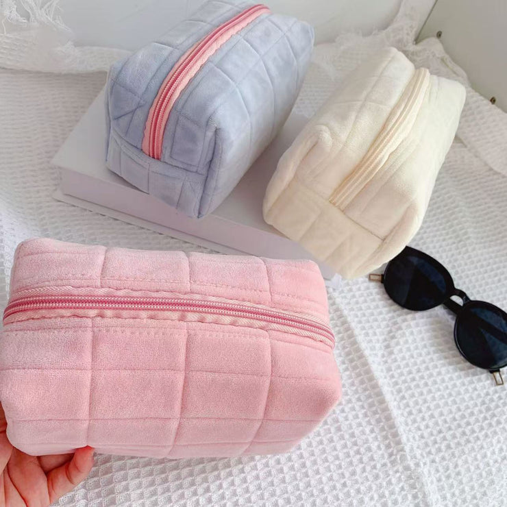 Cross-border Flannel Pillow Bag Lazy Cosmetic Bag Ins Japanese Style High-value Large-capacity Storage Stationery Box Toiletry Bag